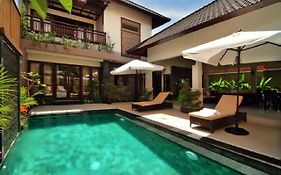 Gili Pearl Three Bedroom Villa